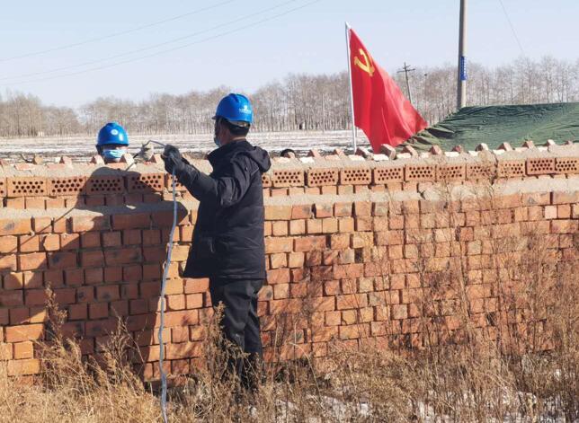 為疫情防控保電護航.jpg