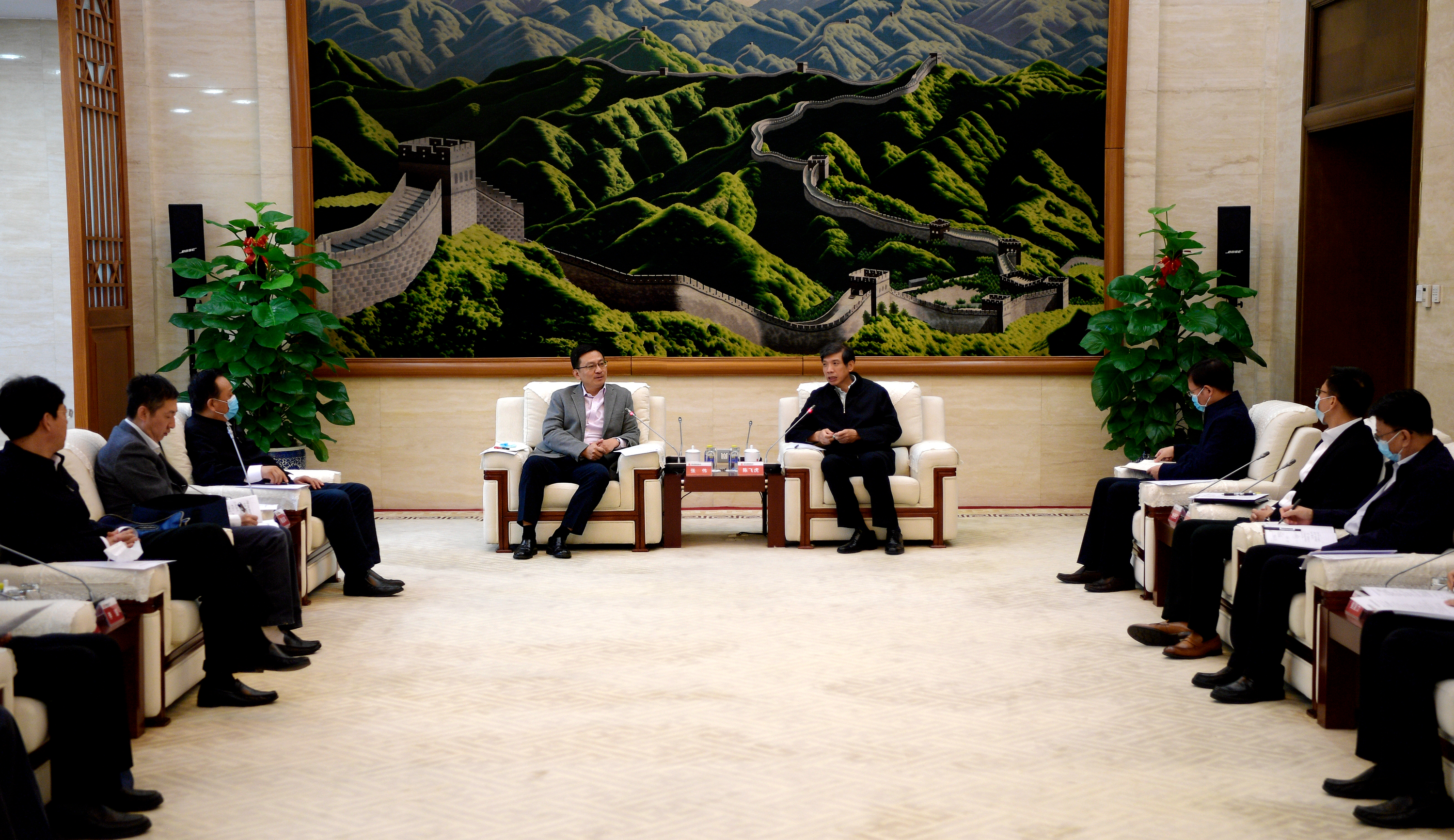 陳飛虎會見國家管網集團董事長張偉、總經理侯啟軍