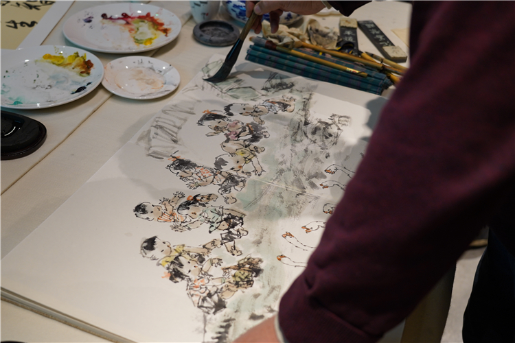 硯墨書香滿象山——國網象山縣供電公司開展“訪勞模·送文化”創新實踐活動