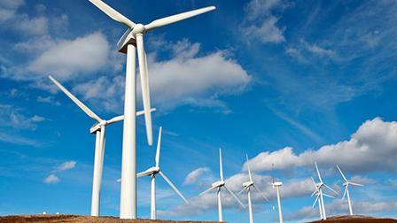 清潔能源發電裝機規模占比近五成