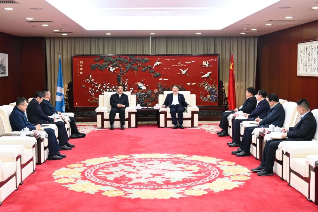 溫樞剛會(huì)見(jiàn)哈電集團(tuán)董事長(zhǎng)、黨委書記曹志安