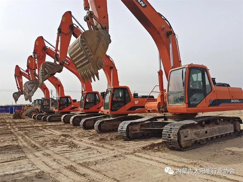 總投資25億!華能巴彥淖爾市光熱裝備產業園在臨河區開工奠基