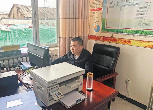 駐村書記王維：“村民需要啥，我們就干啥”