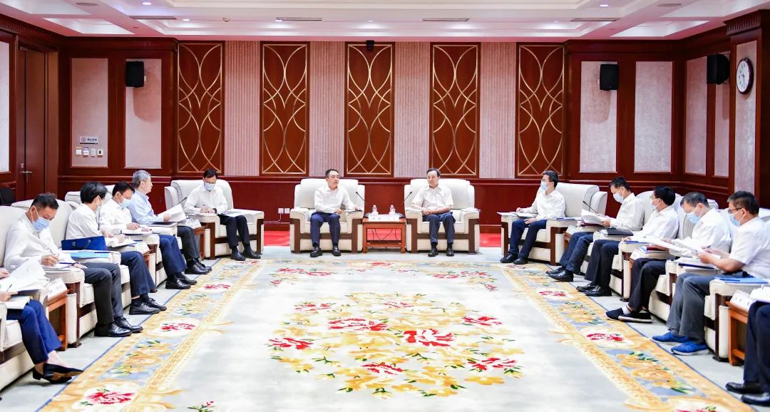 鄒磊拜訪國家開發銀行黨委書記、董事長趙歡