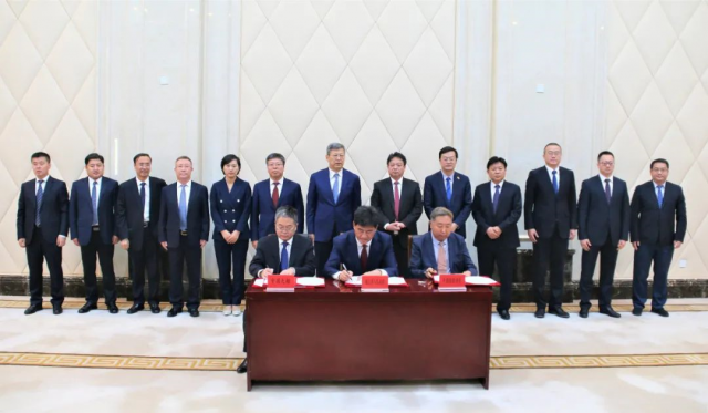 10GW！通遼千萬千瓦級(jí)風(fēng)光儲(chǔ)氫氨一體化零碳產(chǎn)業(yè)園簽約