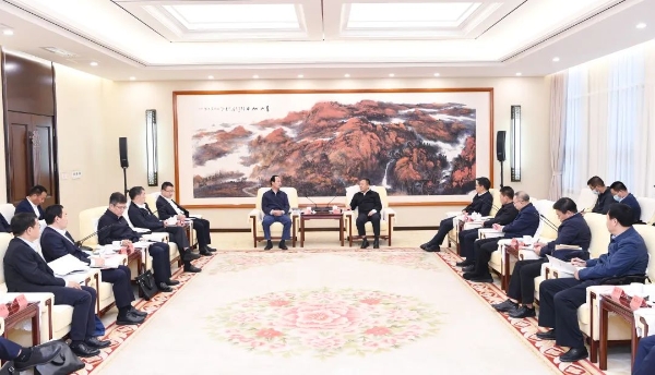 丁焰章拜會內蒙古自治區黨委書記孫紹騁