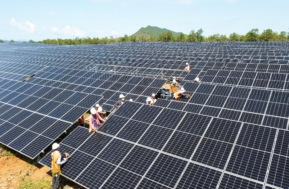 中企投資的緬甸中部光伏項目群首個項目(京榮)并網發電