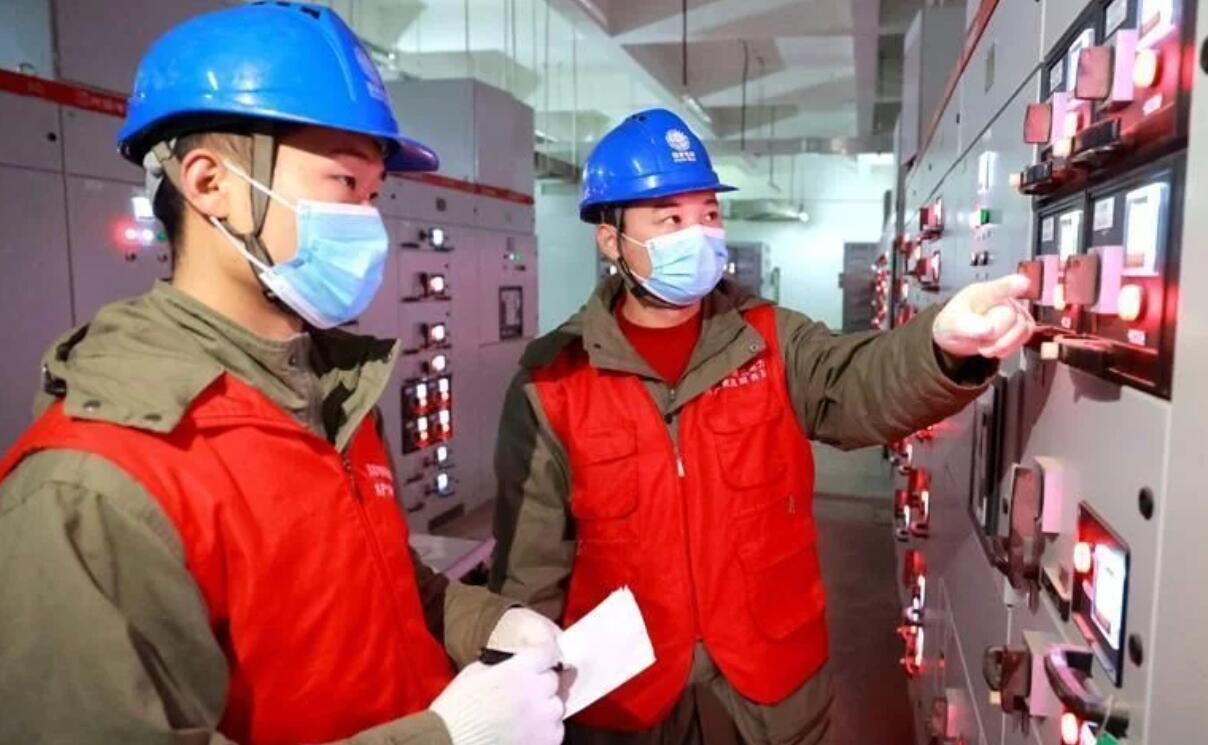 國(guó)網(wǎng)鄂州華容供電公司:“滿格電”迎“開(kāi)門(mén)紅”