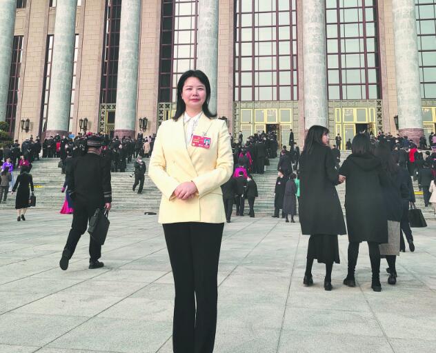 構建產業創新生態環境 促進新能源汽車產業發展——訪全國人大代表、中創新航科技集團股份有限公司董事長劉靜瑜