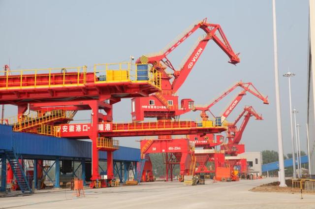 國網濉溪縣供電公司“以電代油”建設綠色生態港口