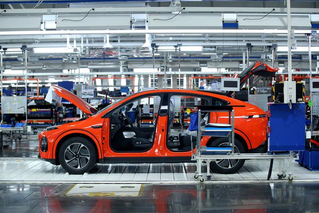 中國新能源車推動全球汽車業“躍遷”