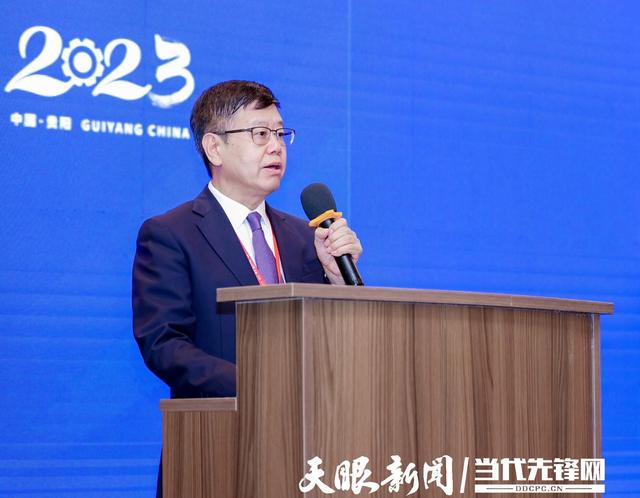 劉明忠:能源類企業肩負推動全社會向綠色低碳轉型的重任