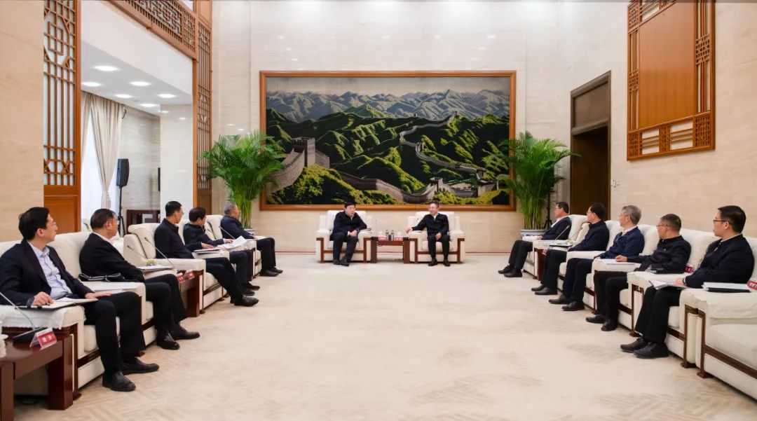 大唐集團(tuán)董事長、黨組書鄒磊與國家電網(wǎng)董事長、黨組書記張智剛會談