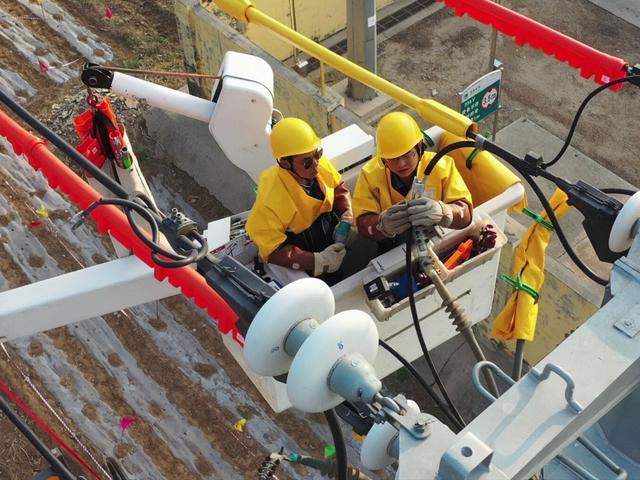 河北深州：合解環倒負荷 保障可靠供電