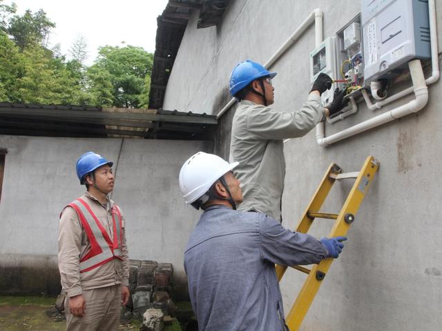 國網政和縣供電公司：電能煥新鄉村貌 線路治理譜華章