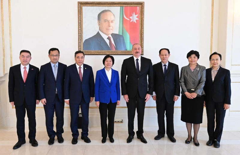 宋海良隨同全國政協副主席沈躍躍訪問阿塞拜疆