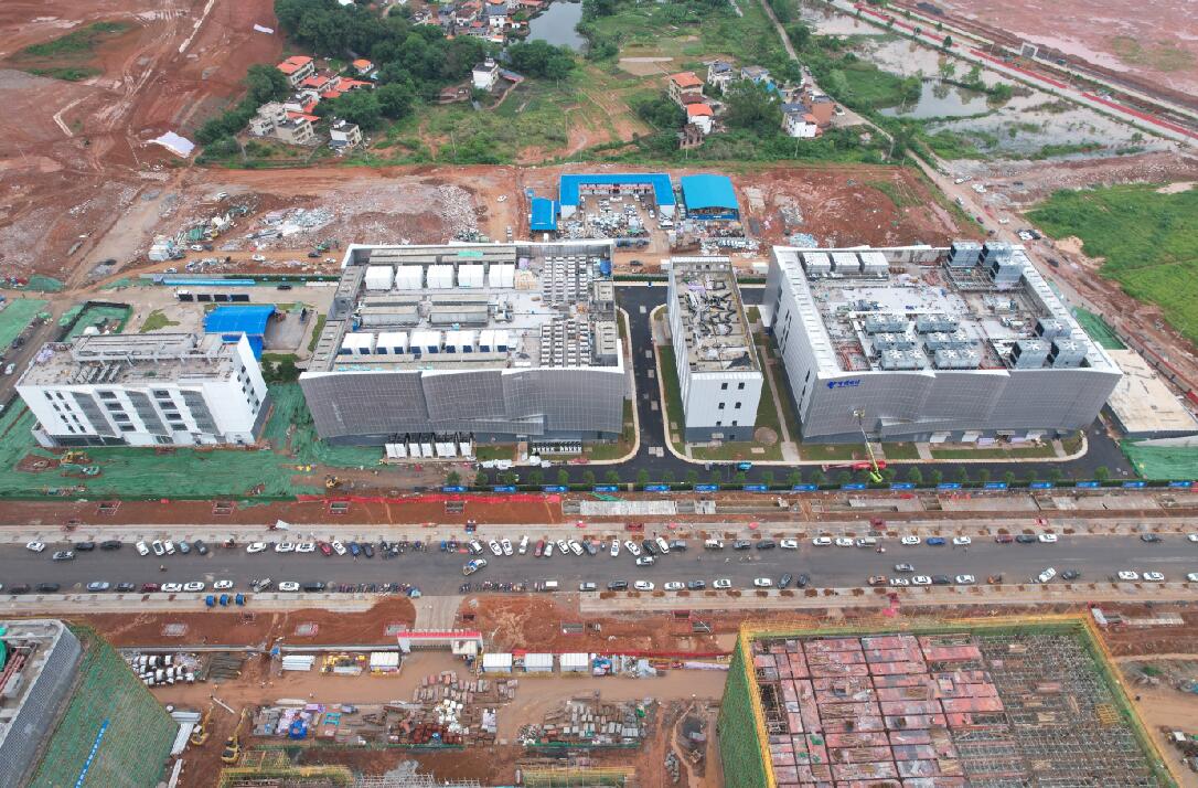 粵港澳大灣區首個大規模全液冷智能算力數據中心投產