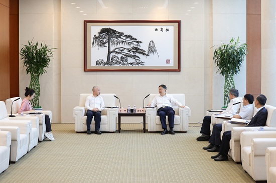 華能集團黨組書記、董事長溫樞剛會見海口市市長丁暉