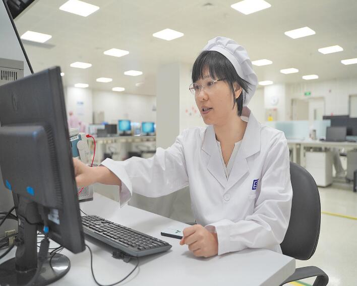 陳燕寧:攻關工業芯片可靠性關鍵技術