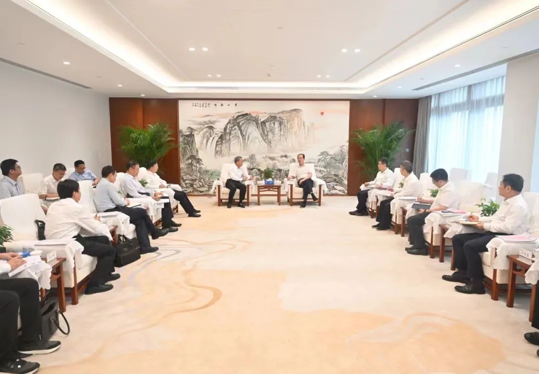中國(guó)電建黨委書(shū)記、董事長(zhǎng)丁焰章會(huì)見(jiàn)南瑞集團(tuán)董事長(zhǎng)、黨委書(shū)記山社武
