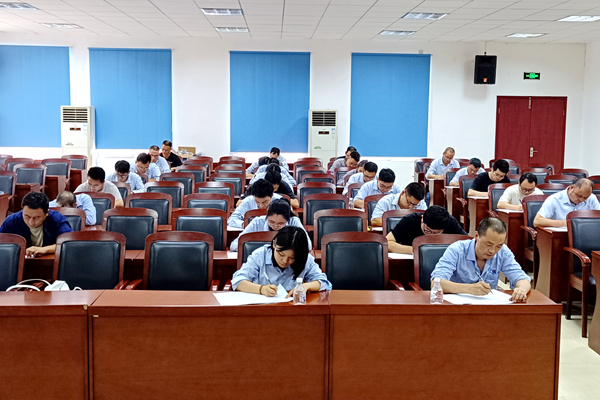 陜煤石電：組織開展重大事故隱患判定標準、新版電氣安規及安全責任制競賽