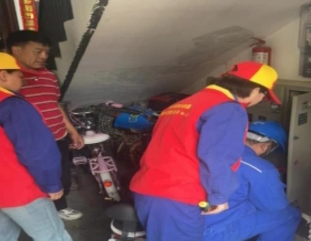 為老舊小區電梯加裝按下“快進鍵”