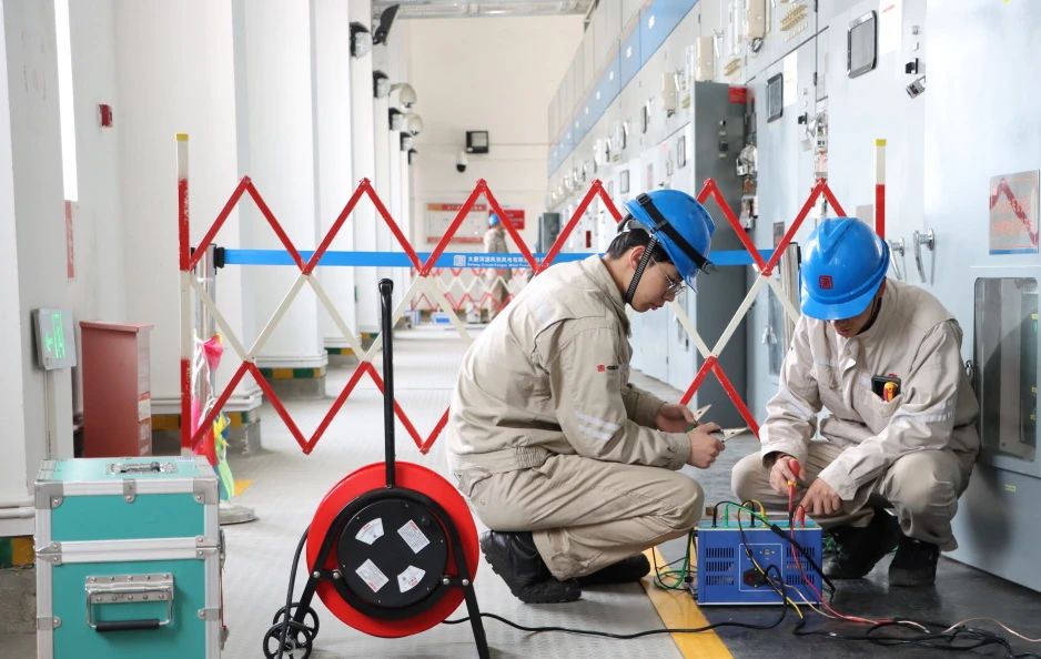 大唐滇西新能源事業部羅平山風電場投運十四周年