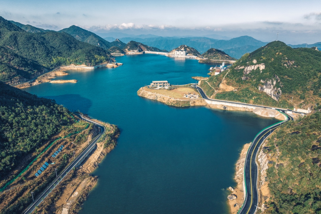 浙西南最大抽水蓄能電站首臺機組投產發電