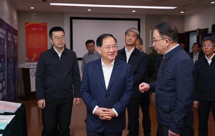 金壯龍到工業和信息化部產業發展促進中心調研