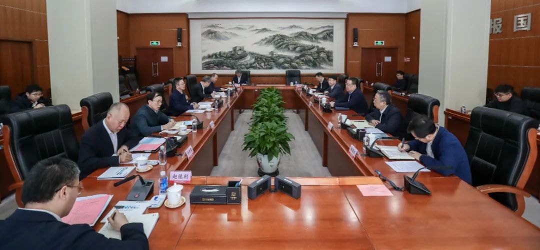 中核集團(tuán)會(huì)見中國(guó)一重董事、總經(jīng)理、黨委副書記呂智強(qiáng)一行