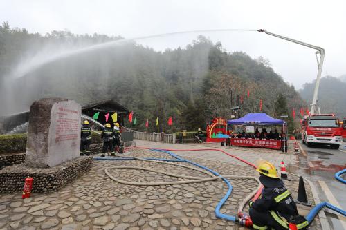 國網壽寧縣供電公司消電攜手 共筑廊橋安全防線