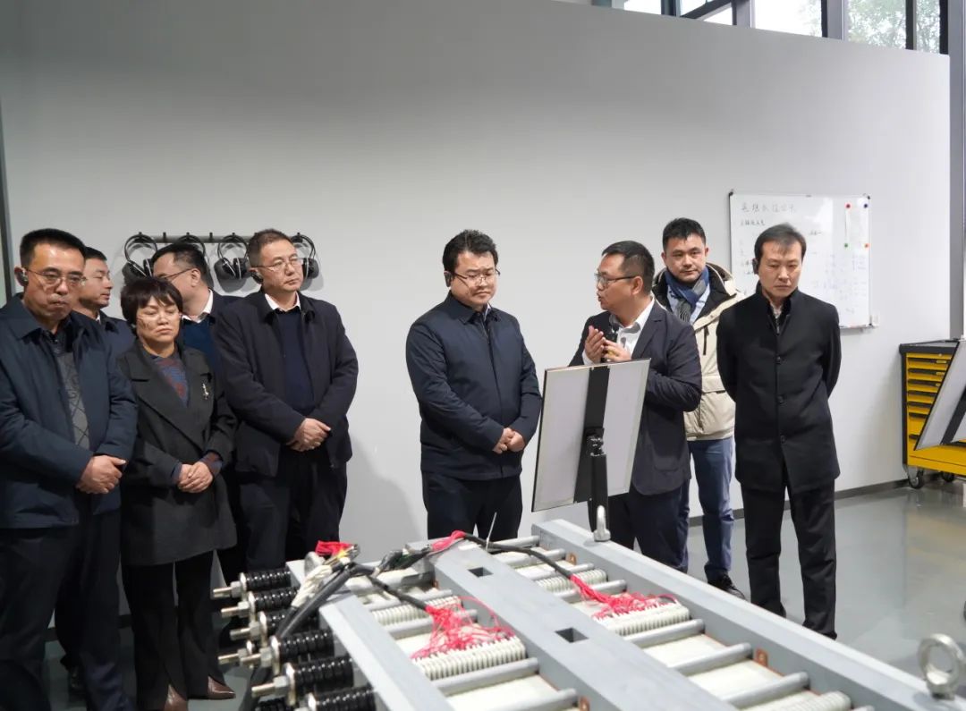 慶陽市委常委、西峰區委書記孔衛濤一行考察寰泰儲能