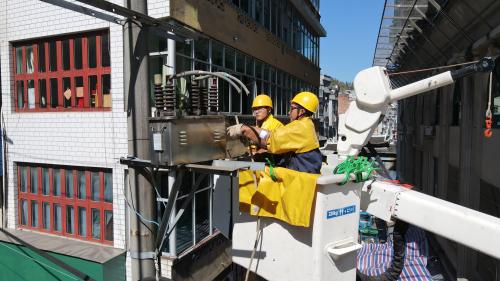 國網壽寧縣供電公司：安裝用戶分界開關為配電網